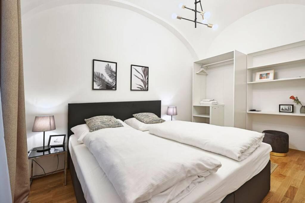Vienne City Apartment Crown 6 Exterior photo